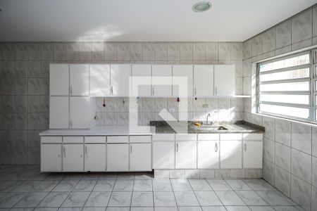 Casa para alugar com 340m², 3 quartos e 2 vagasCozinha