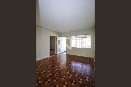 Sala de casa à venda com 3 quartos, 340m² em Vila Brasilina, São Paulo