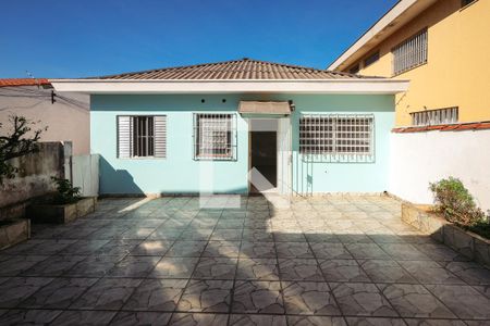 Casa para alugar com 340m², 3 quartos e 2 vagasQuintal