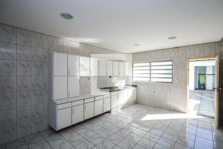 Casa para alugar com 340m², 3 quartos e 2 vagasCozinha