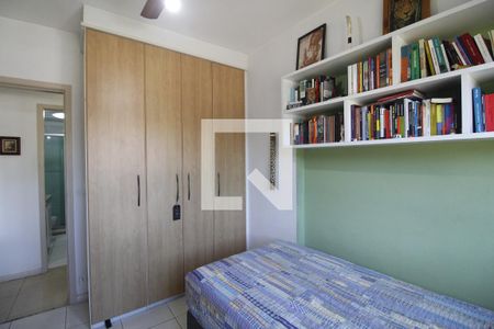 Apartamento à venda com 110m², 4 quartos e 2 vagasQuarto 2