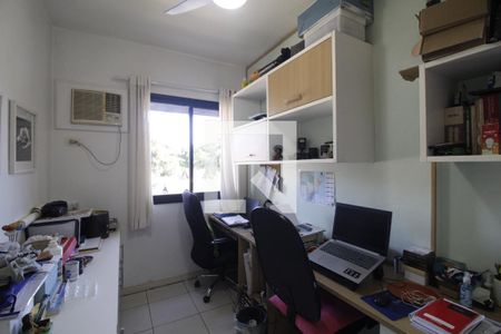 Apartamento à venda com 110m², 4 quartos e 2 vagasQuarto 3