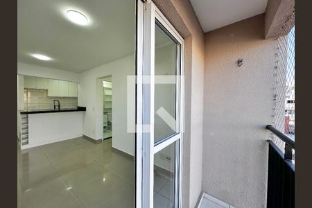 Sacada de apartamento à venda com 2 quartos, 48m² em Jardim Iracema, São Paulo