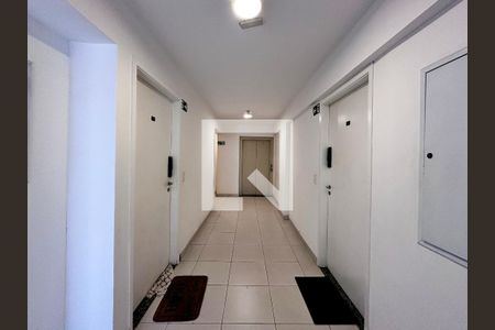 Apartamento à venda com 48m², 2 quartos e 1 vagaHall Apartamento