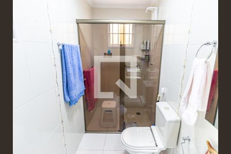 Casa à venda com 180m², 3 quartos e 1 vagaBanheiro
