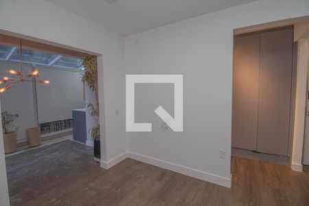 Sala de apartamento para alugar com 2 quartos, 76m² em Vila Ivone, São Paulo