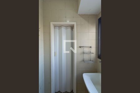 Apartamento para alugar com 70m², 3 quartos e 1 vagaÁrea de Serviço