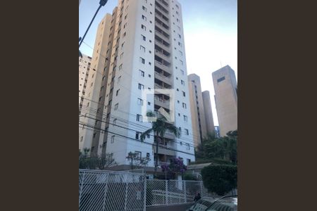 Apartamento para alugar com 70m², 3 quartos e 1 vagaFachada