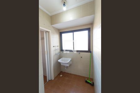 Apartamento para alugar com 70m², 3 quartos e 1 vagaÁrea de Serviço