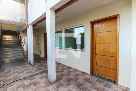 Apartamento para alugar com 35m², 2 quartos e sem vaga Apartamento para alugar com 35m², 2 quartos e sem vagaJanela