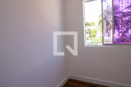 Quarto 1 de apartamento para alugar com 2 quartos, 50m² em Jacarepaguá, Rio de Janeiro