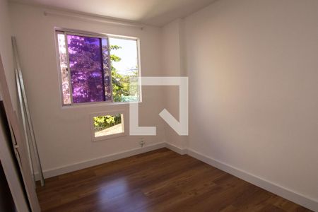 Quarto 2 de apartamento para alugar com 2 quartos, 50m² em Jacarepaguá, Rio de Janeiro