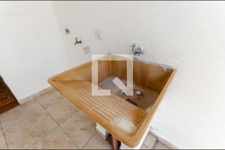 Casa para alugar com 115m², 2 quartos e 1 vagaÁrea de Serviço