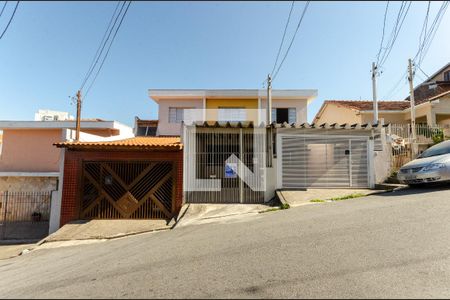 Casa para alugar com 115m², 2 quartos e 1 vagaFachada