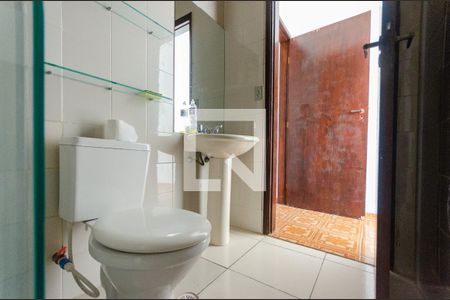 Casa para alugar com 115m², 2 quartos e 1 vagaBanheiro da Suíte 2