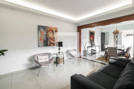 Sala de casa à venda com 3 quartos, 187m² em Vila Paranagua, São Paulo