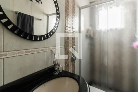 Casa à venda com 187m², 3 quartos e 2 vagas Casa à venda com 187m², 3 quartos e 2 vagasBanheiro 2