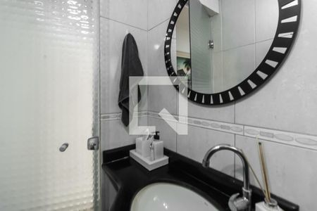 Casa à venda com 187m², 3 quartos e 2 vagas Casa à venda com 187m², 3 quartos e 2 vagasBanheiro 2