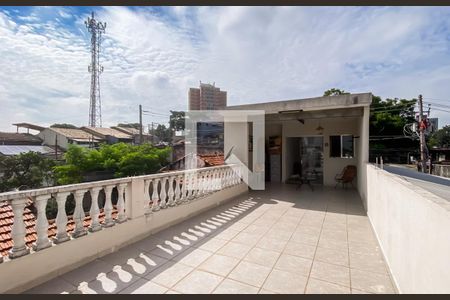 Casa à venda com 187m², 3 quartos e 2 vagas Casa à venda com 187m², 3 quartos e 2 vagasÁrea comum