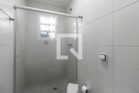 Casa à venda com 187m², 3 quartos e 2 vagas Casa à venda com 187m², 3 quartos e 2 vagasBanheiro do escritorio