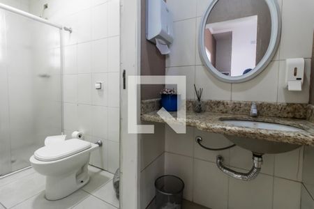 Casa à venda com 187m², 3 quartos e 2 vagas Casa à venda com 187m², 3 quartos e 2 vagasBanheiro do escritorio