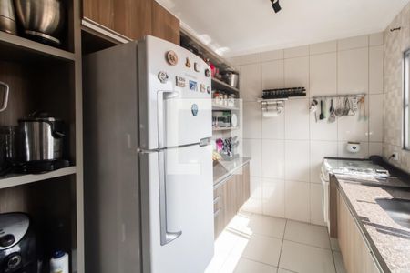 Casa à venda com 187m², 3 quartos e 2 vagas Casa à venda com 187m², 3 quartos e 2 vagasCozinha