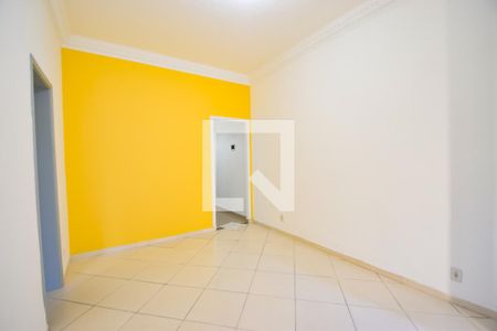 Sala de casa de condomínio para alugar com 2 quartos, 70m² em Méier, Rio de Janeiro