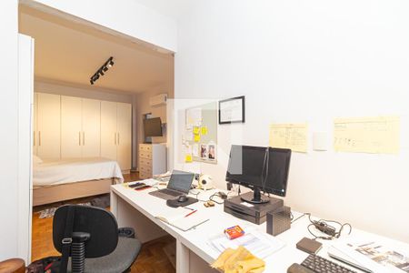 Apartamento à venda com 145m², 3 quartos e 1 vagaEscritório