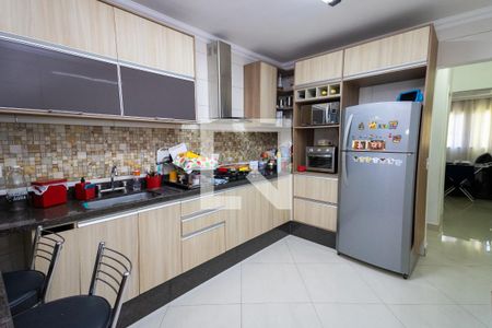 Casa de condomínio à venda com 60m², 2 quartos e 1 vagaCozinha 