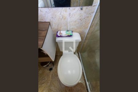 Casa de condomínio à venda com 60m², 2 quartos e 1 vagaBanheiro Quarto