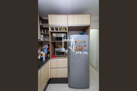 Casa de condomínio à venda com 60m², 2 quartos e 1 vagaCozinha 