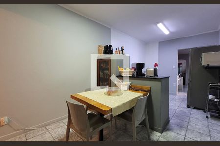 Casa à venda com 272m², 5 quartos e 3 vagasCozinha