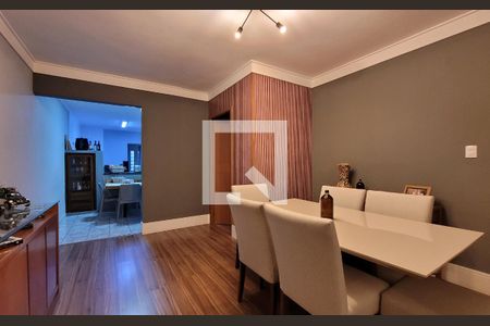 Casa à venda com 272m², 5 quartos e 3 vagasSala - Casa 2