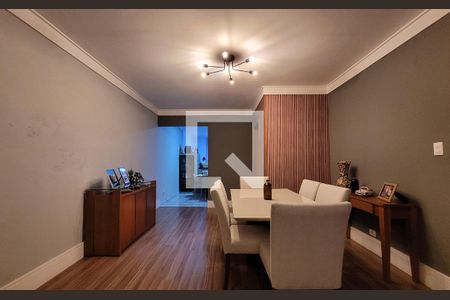 Casa à venda com 272m², 5 quartos e 3 vagasSala - Casa 2