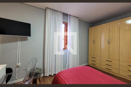 Casa à venda com 272m², 5 quartos e 3 vagasSuíte 