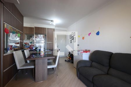 Sala de apartamento para alugar com 3 quartos, 78m² em Parque Independencia, São Paulo