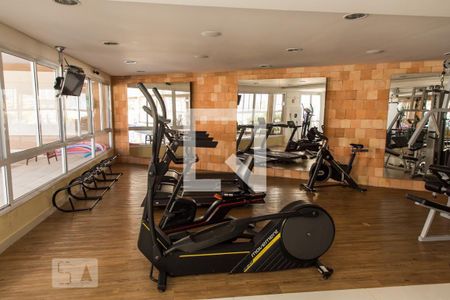 Apartamento à venda com 72m², 3 quartos e 1 vaga Apartamento à venda com 72m², 3 quartos e 1 vagaÁrea comum - Academia