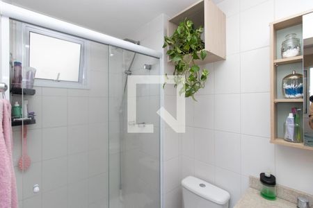Apartamento à venda com 72m², 3 quartos e 1 vaga Apartamento à venda com 72m², 3 quartos e 1 vagaBanheiro da Suíte