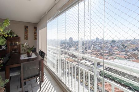 Apartamento à venda com 72m², 3 quartos e 1 vaga Apartamento à venda com 72m², 3 quartos e 1 vagaSacada