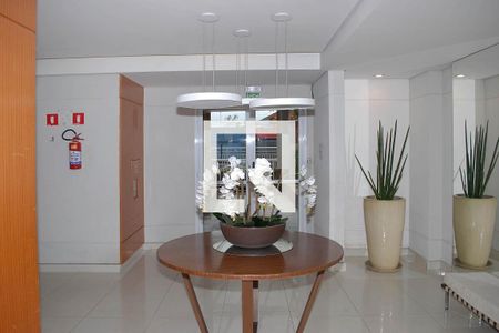 Apartamento à venda com 72m², 3 quartos e 1 vaga Apartamento à venda com 72m², 3 quartos e 1 vagaHall social