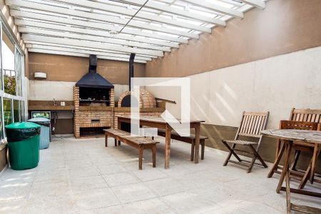 Apartamento à venda com 72m², 3 quartos e 1 vaga Apartamento à venda com 72m², 3 quartos e 1 vagaÁrea comum - Churrasqueira