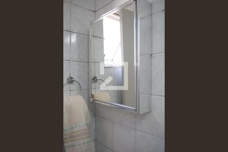 Banheiro de apartamento para alugar com 1 quarto, 33m² em Rebouças, Curitiba