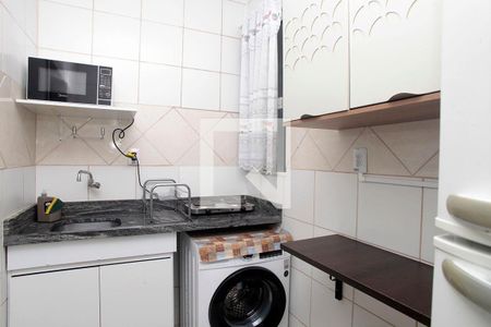 Cozinha + Área de Serviço de apartamento para alugar com 1 quarto, 22m² em Cidade Baixa, Porto Alegre