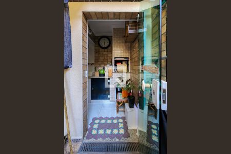 Casa à venda com 170m², 3 quartos e 2 vagasChurrasqueira