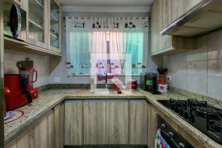 Casa à venda com 170m², 3 quartos e 2 vagasCozinha