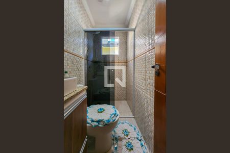 Casa à venda com 170m², 3 quartos e 2 vagasBanheiro Social