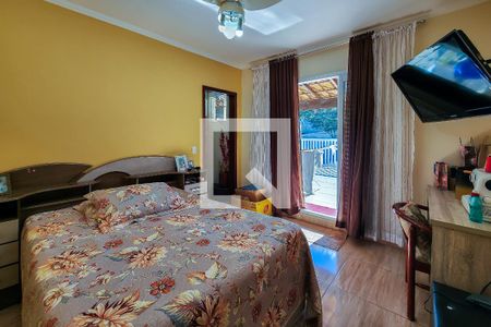 Casa à venda com 170m², 3 quartos e 2 vagasSuíte