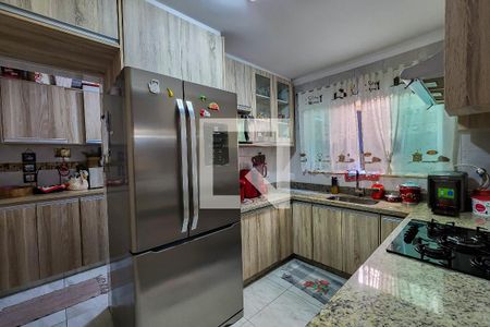 Casa à venda com 170m², 3 quartos e 2 vagasCozinha