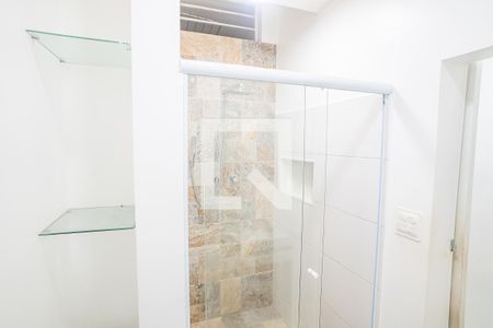 Apartamento para alugar com 90m², 2 quartos e sem vagaBanheiro