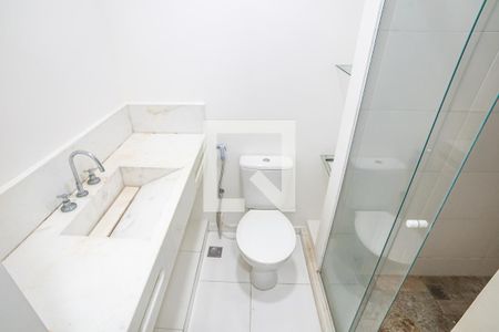 Apartamento para alugar com 90m², 2 quartos e sem vagaBanheiro